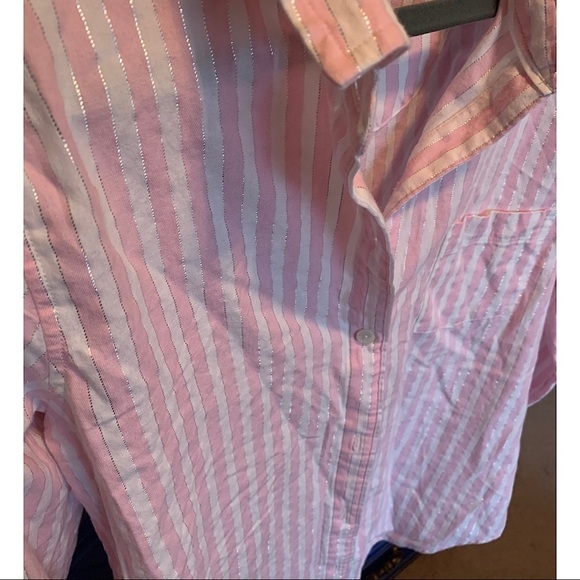 ⭐️ Victoria Secret Pink & Silver Shirt Size Medium - Picture 2 of 3